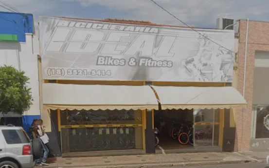 Fachada antiga da Bicicletaria Ideal